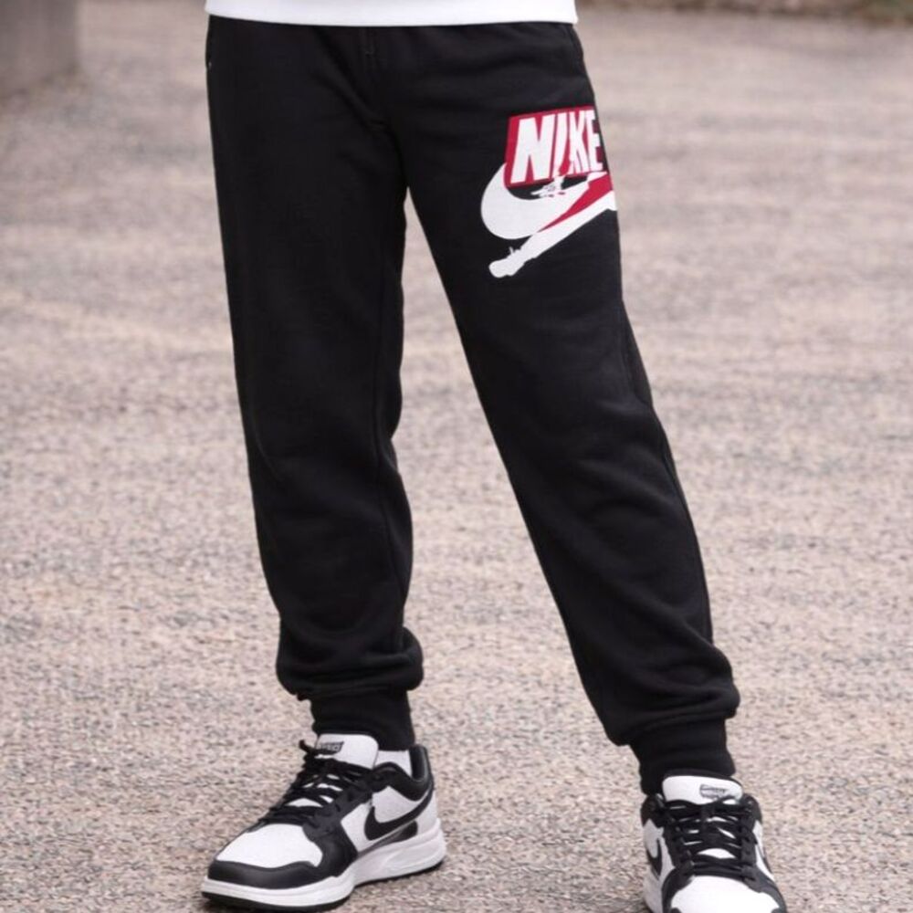 Nike Air Jordan Boys Jogger Sweatpants Black Red Logo Size M 10-12